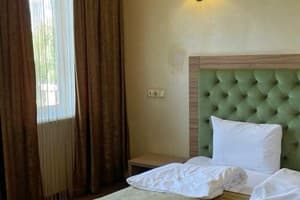 Пивденна Брама 19