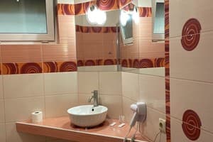 Пивденна Брама 41