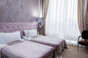 Отель Plaza. Улучшенный двухместный 704 1