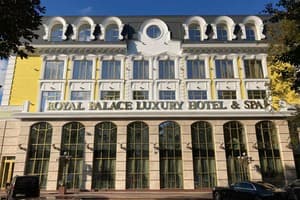 Royal Palace Luxury Hotel & SPA 2