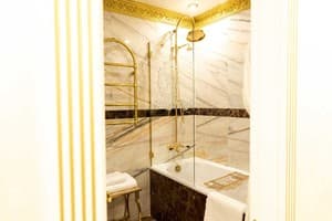 Отель Royal Palace Luxury Hotel & SPA. Люкс двухместный №302 8